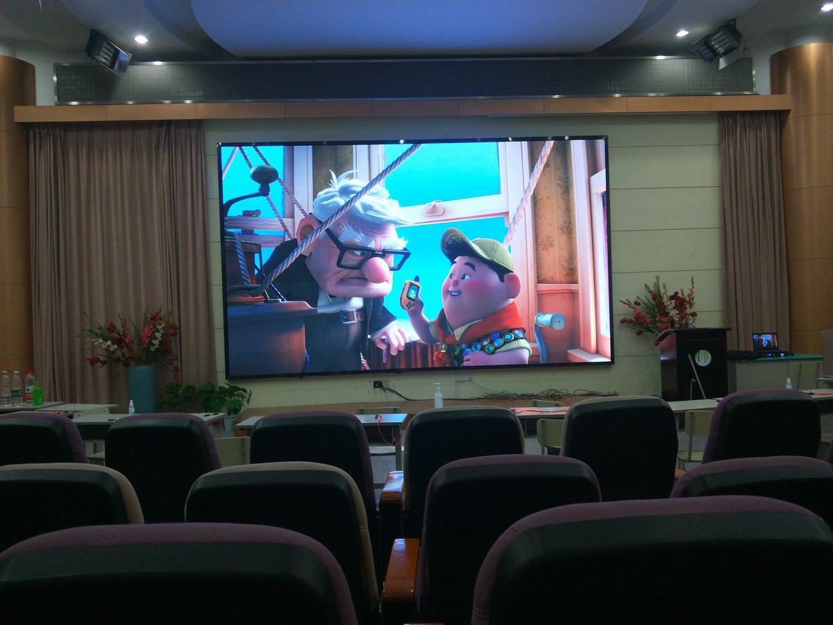 学校室内LED显示屏的案例