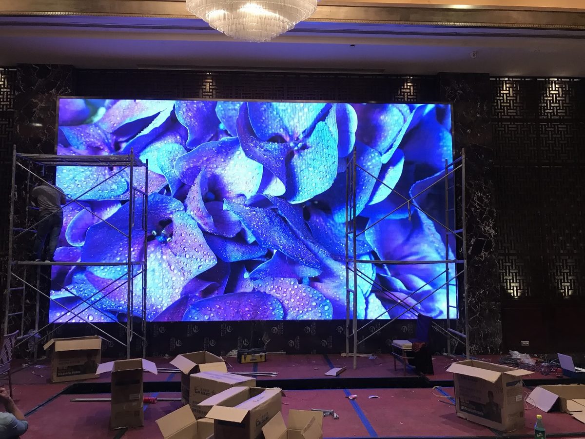 酒店宴会厅舞台LED大屏幕