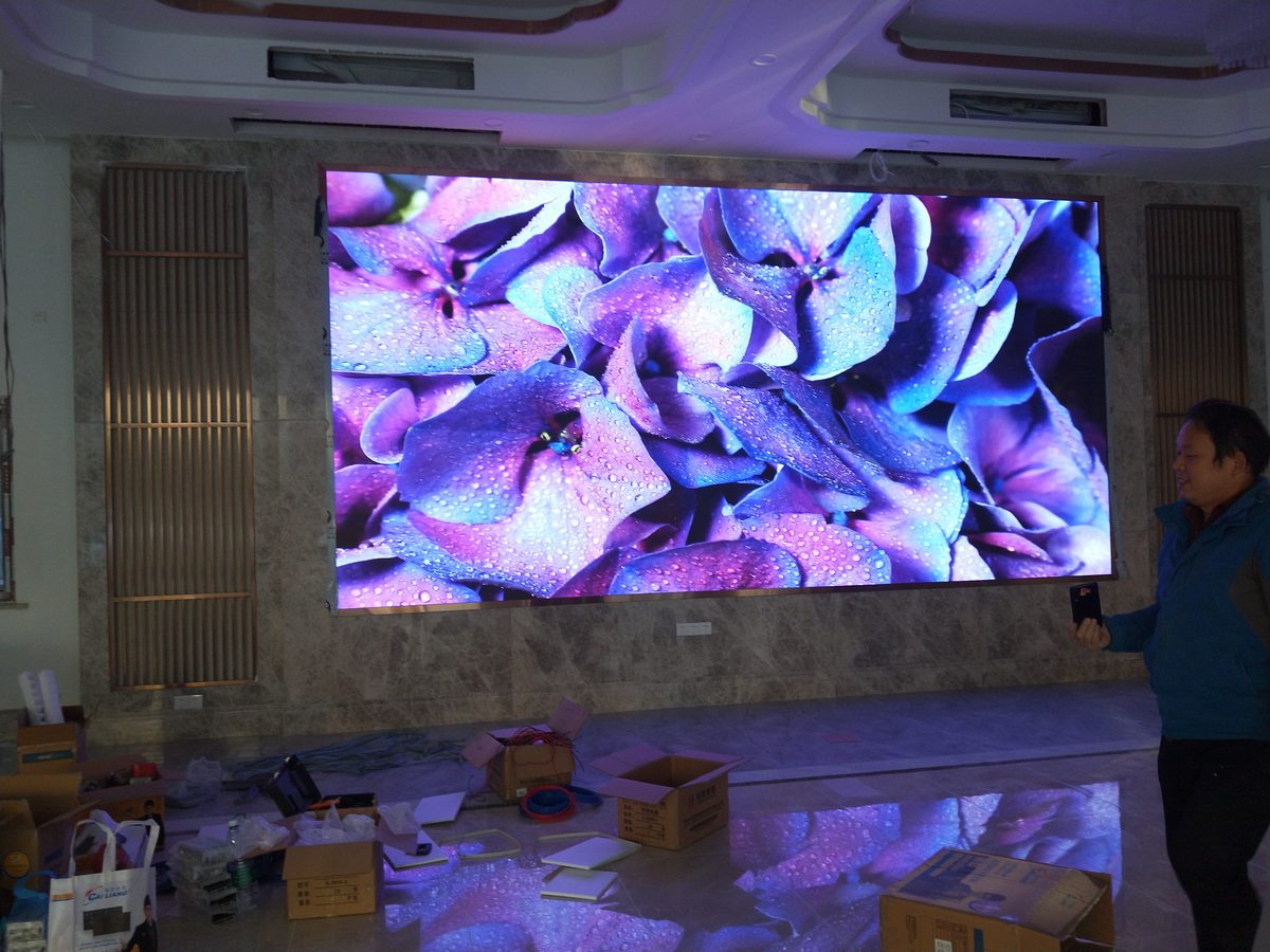 酒店宴会厅舞台LED大屏幕