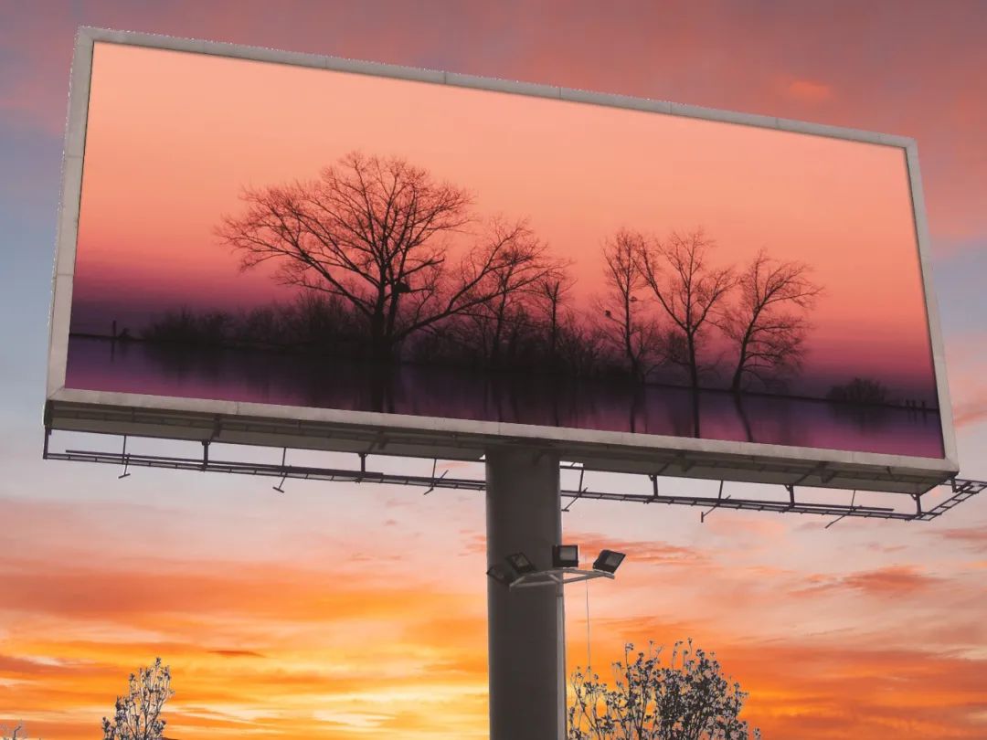 “百城千屏”加速落地，户外大屏迎来高清时代！