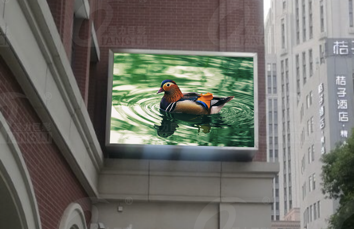 “百城千屏”加速落地，户外大屏迎来高清时代！