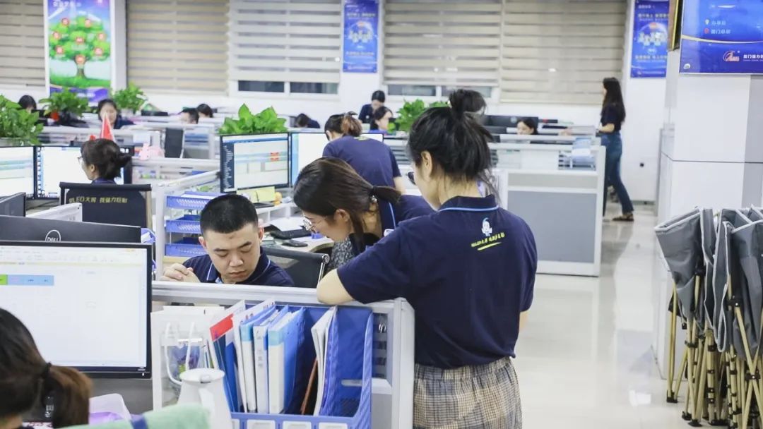 我们做到了！强力巨彩8月销量创历史新高！