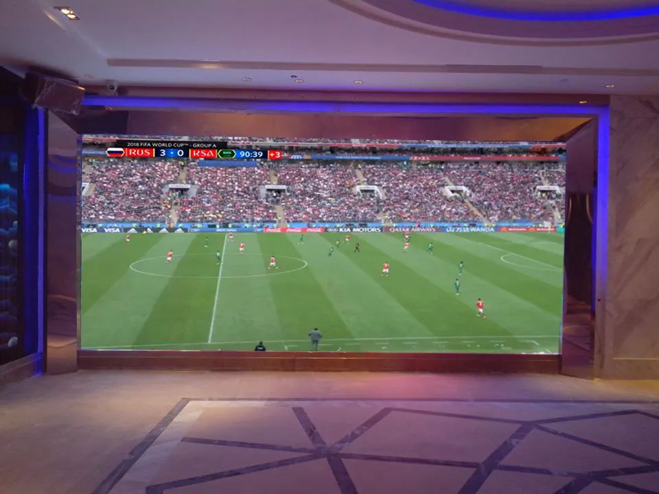 强力巨彩带你“亲临”世界杯现场，用LED大屏看球