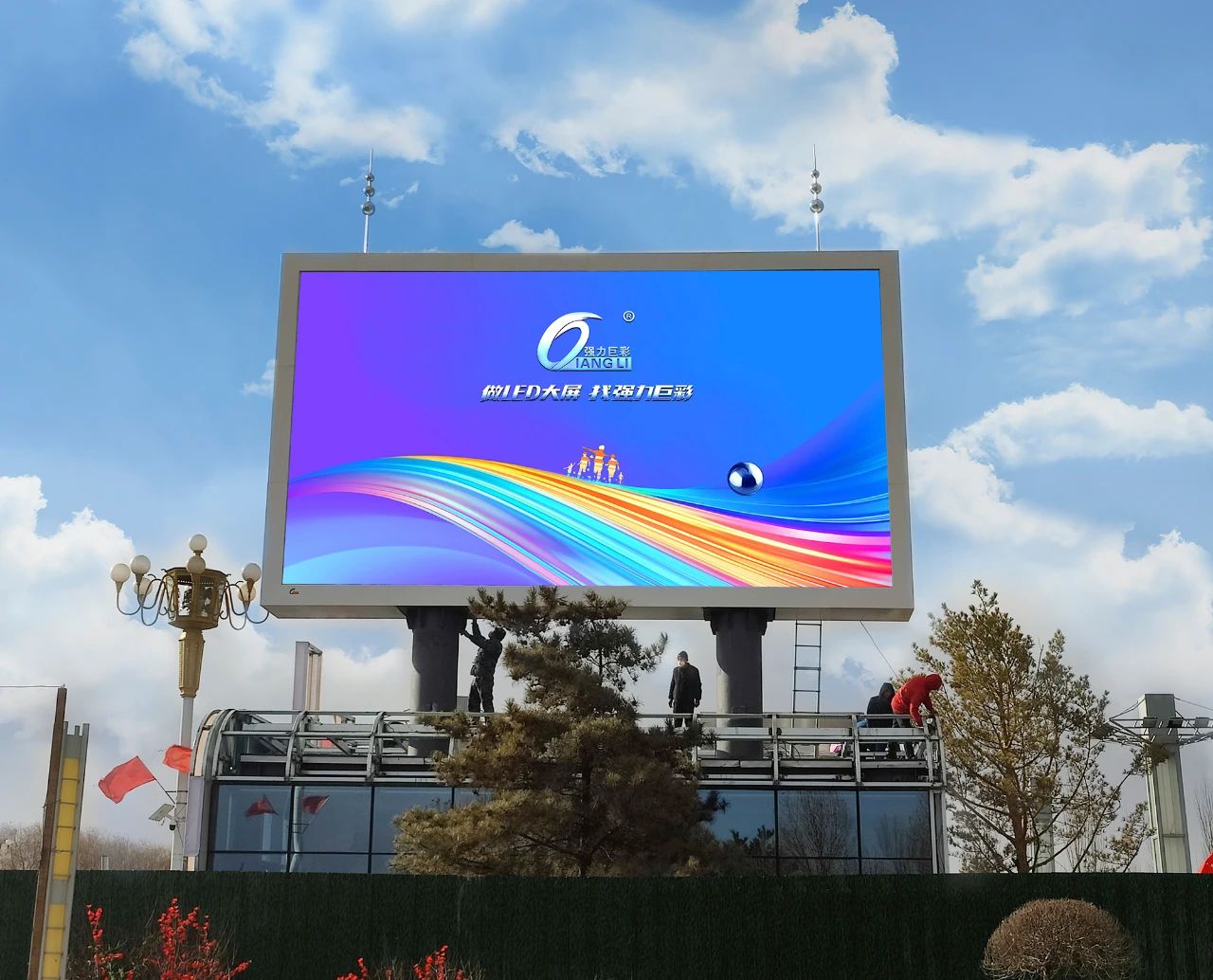 流量时代,户外LED大屏成为捕捉关注度的最优解!
