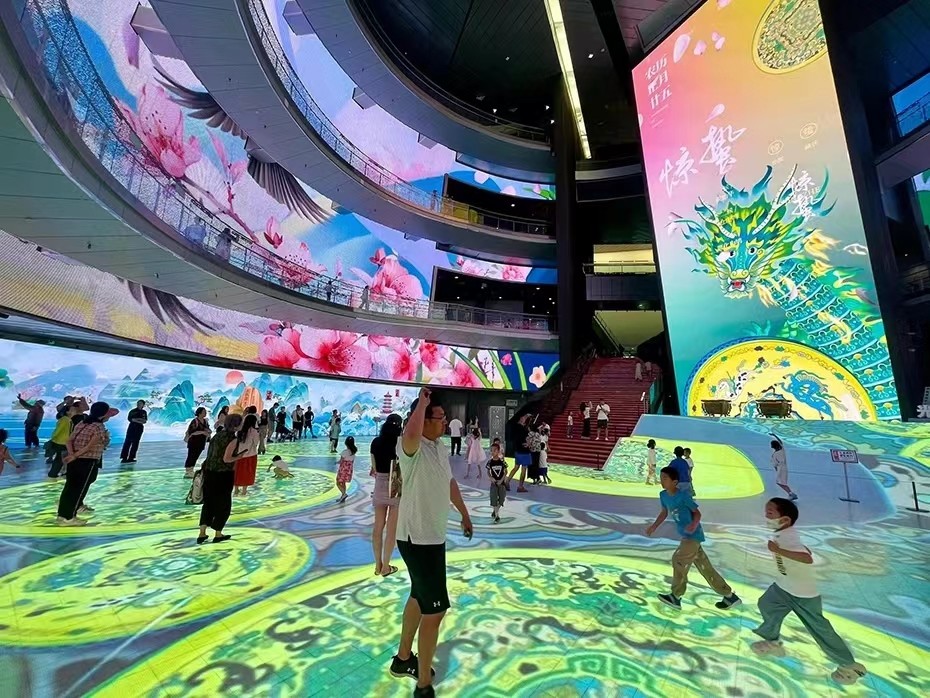 揭秘LED显示屏色彩失真之谜